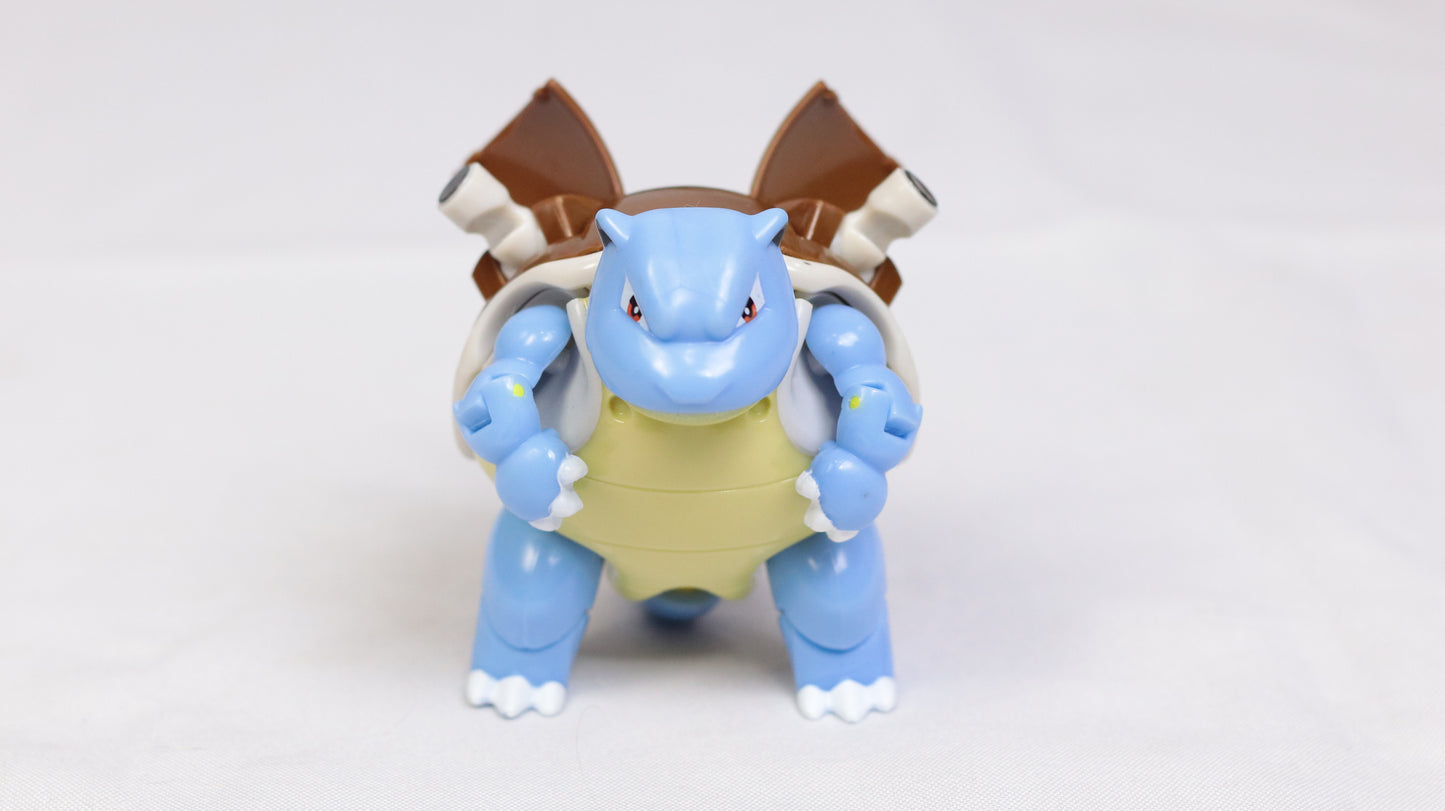 Pokémon Articulado - Blastoise na Pokébola (na Caixa)