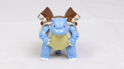 Pokémon Articulado - Blastoise na Pokébola (na Caixa)