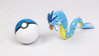 Pokémon Articulado - Gyarados + Great Ball (na Caixa)